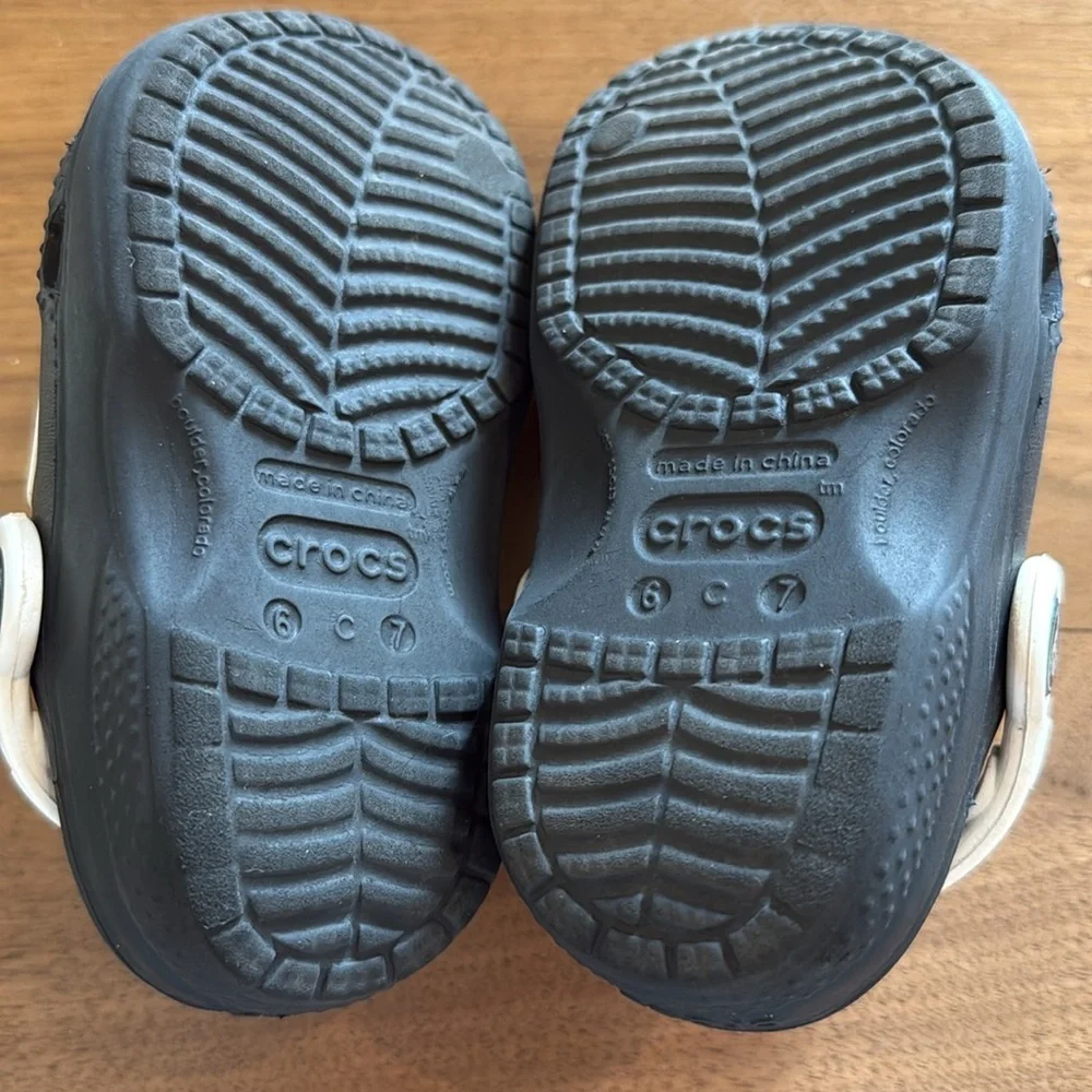 Crocs storm troopers clogs sandals Star Wars size 6,7